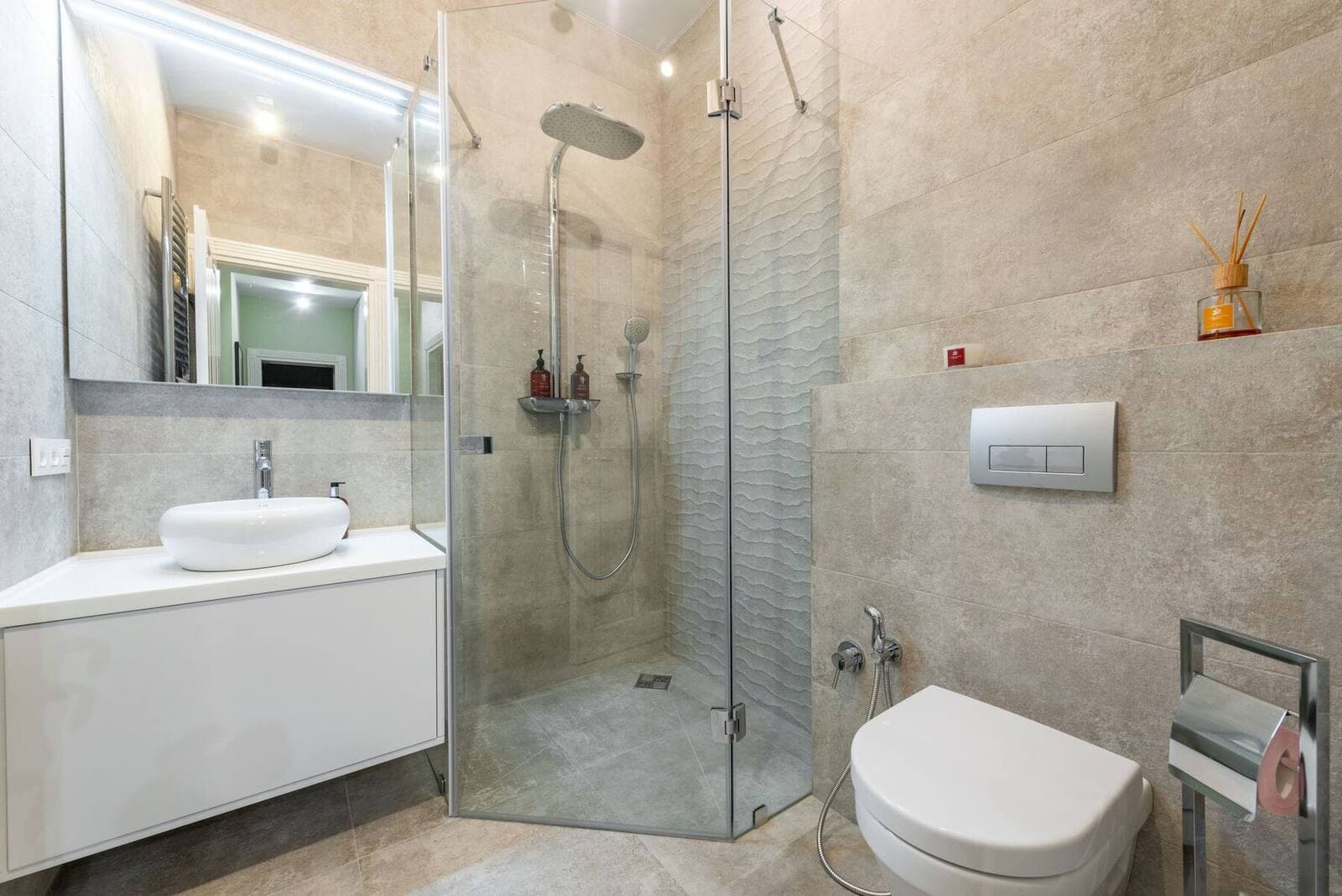 Salle de bains rénovée à Créteil