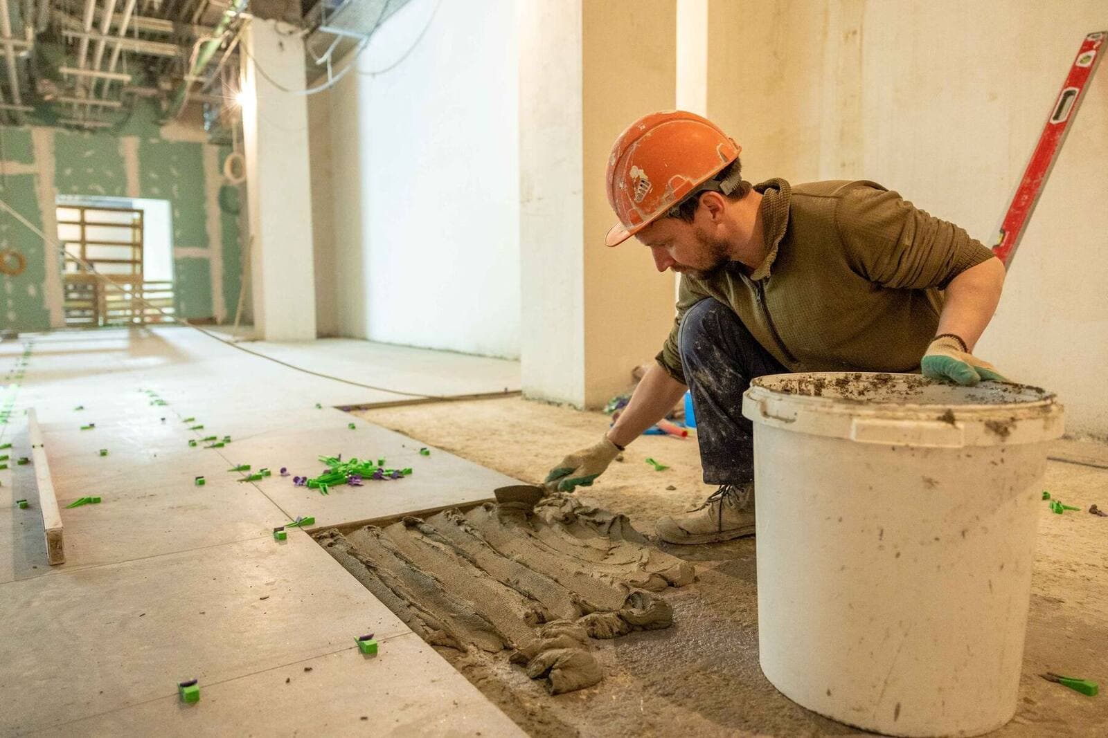 Pose de carrelage : détail de chantier